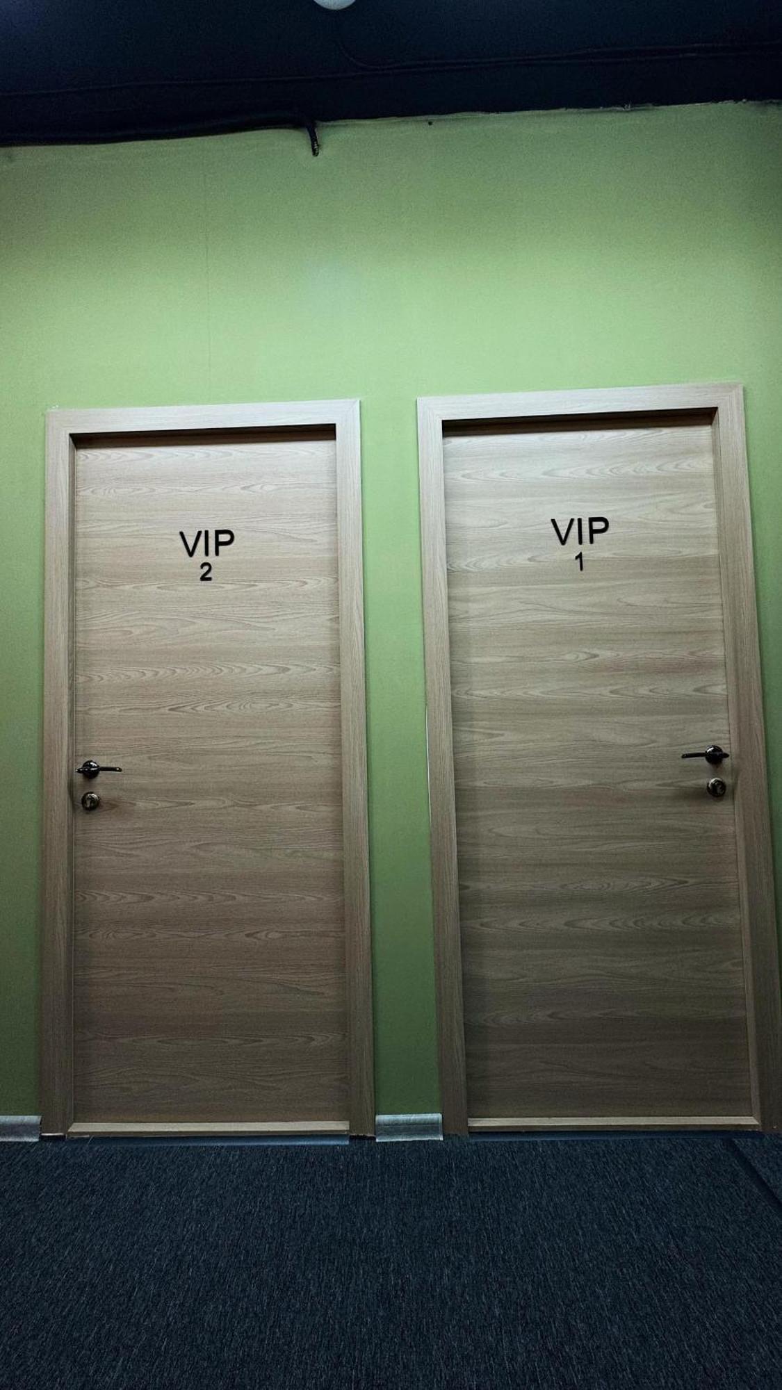 Hostel Kochevnik Capsule Hotel Almaty Ngoại thất bức ảnh