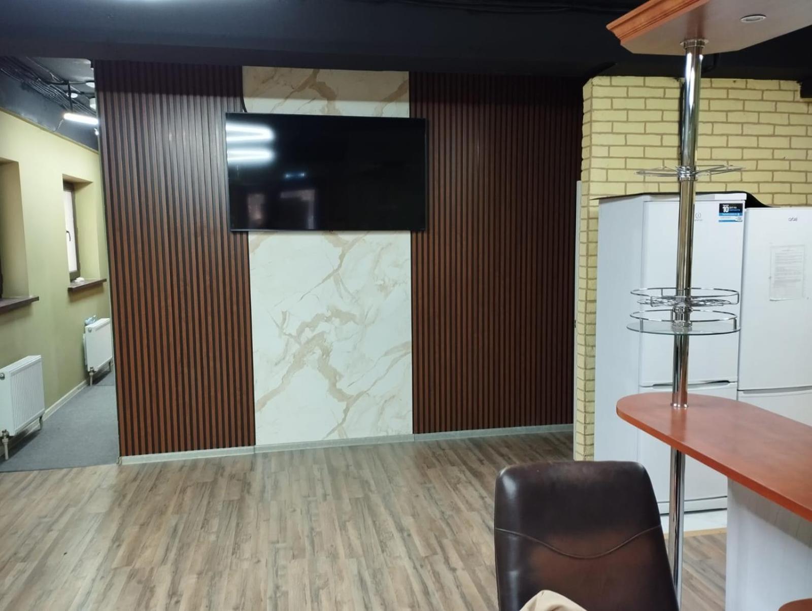 Hostel Kochevnik Capsule Hotel Almaty Ngoại thất bức ảnh