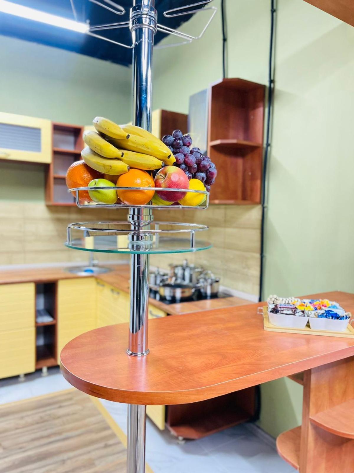 Hostel Kochevnik Capsule Hotel Almaty Ngoại thất bức ảnh