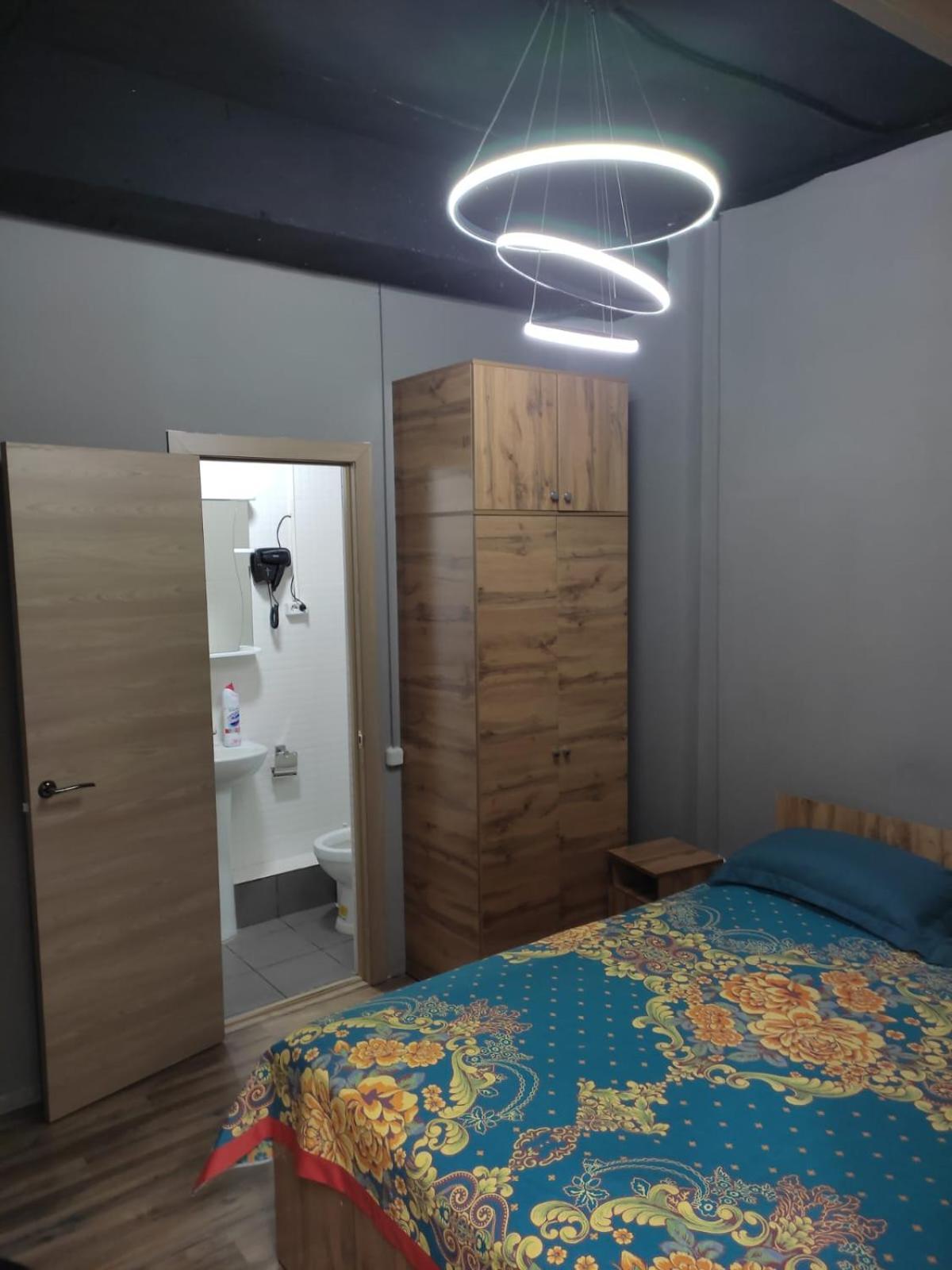 Hostel Kochevnik Capsule Hotel Almaty Ngoại thất bức ảnh