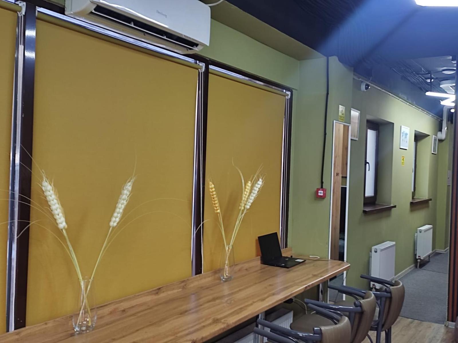 Hostel Kochevnik Capsule Hotel Almaty Ngoại thất bức ảnh